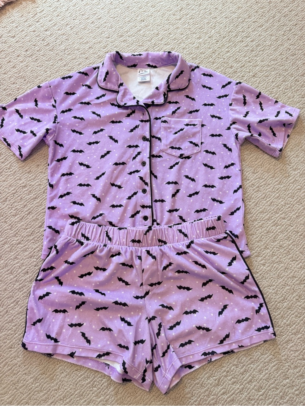 art class Lavender and Black Bat Short Pajama Set - new without tags L (10/12)